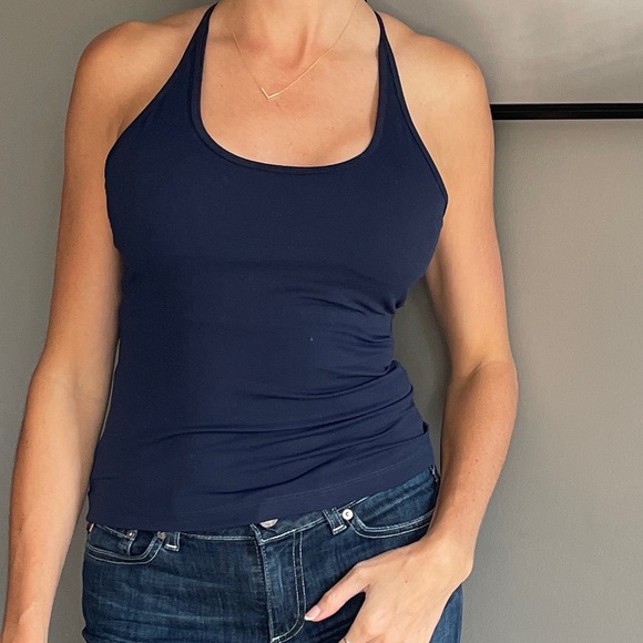 Built-in Bra Women’s Best Tank Top - Picture 9 of 9